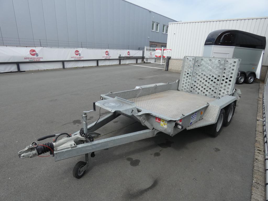 Ifor-Williams Machinetransporter tandemas 304x162cm 3500kg